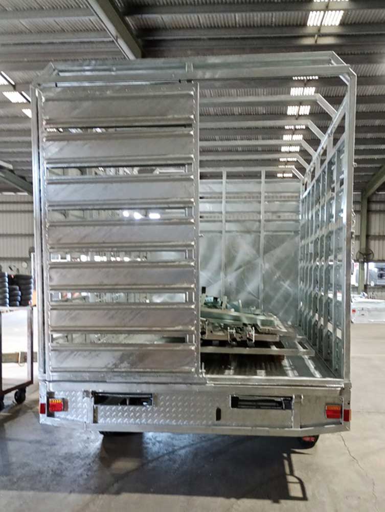 12×7 FLAT TOP CATTLE / LIVESTOCK TRAILER FOR SALE (3500KG ATM) - Image 4