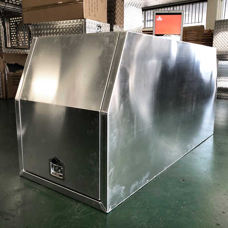 (C4) 700MM ALUMINIUM HALF CANOPY – FLAT PLATE - Image 2