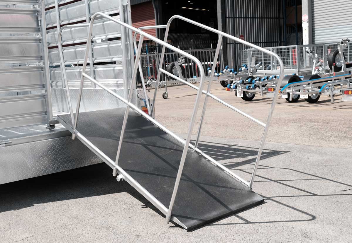10×6 CATTLE / LIVESTOCK TRAILER FOR SALE (3500KG ATM) - Image 8
