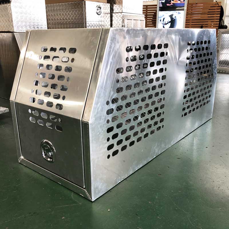 (DC5) 700MM ALUMINIUM DOG BOX – FLAT PLATE - Image 3