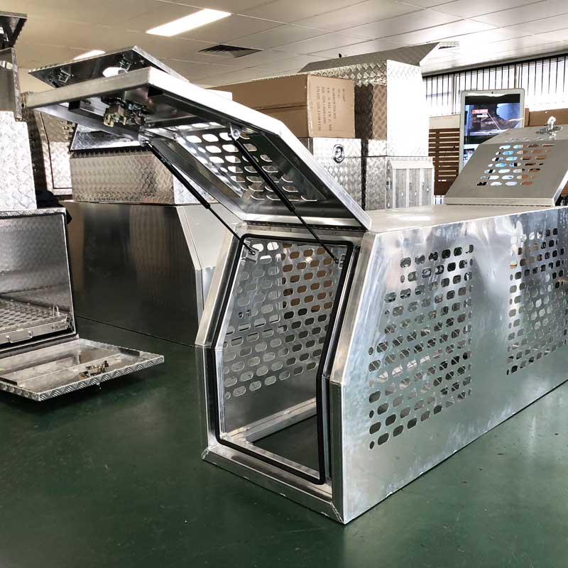(DC5) 700MM ALUMINIUM DOG BOX – FLAT PLATE - Image 5