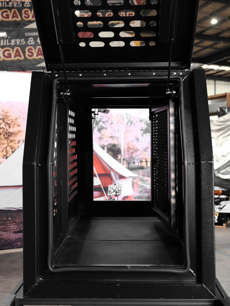 (DC5) 700MM ALUMINIUM DOG BOX – BLACK POWDER-COATED - Image 10