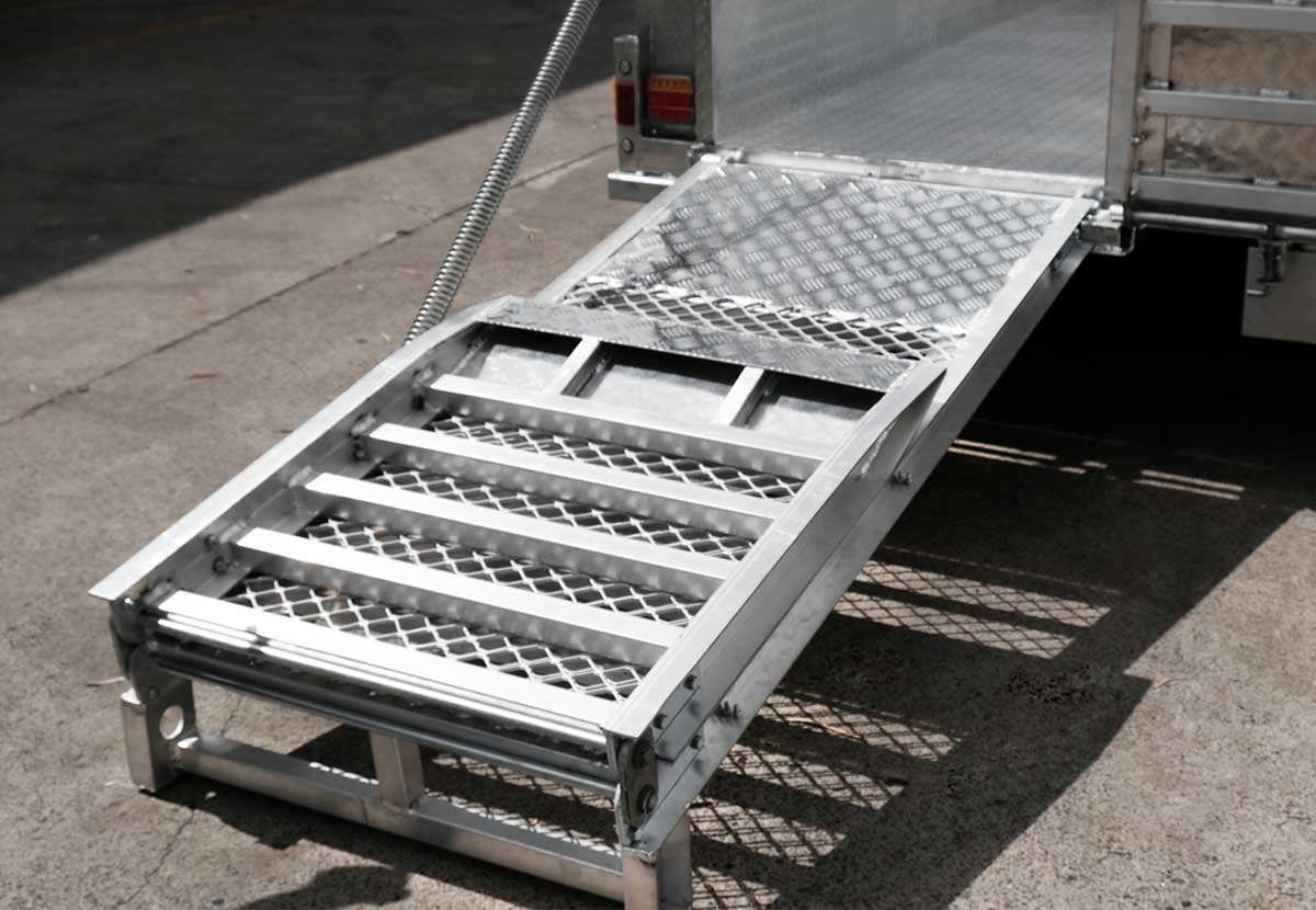 10×6 HEAVY DUTY TANDEM LAWN MOWER TRAILER FOR SALE WITH ENCLOSED MOWER BOX (1990KG~2800KG ATM) - Image 18