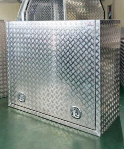 TK1 FULL SIDE OPENING DOOR TRUCK BOX FOR SALE WITH 2 SHELVES (1400MM X 600MM X 1200MM) - Image 4