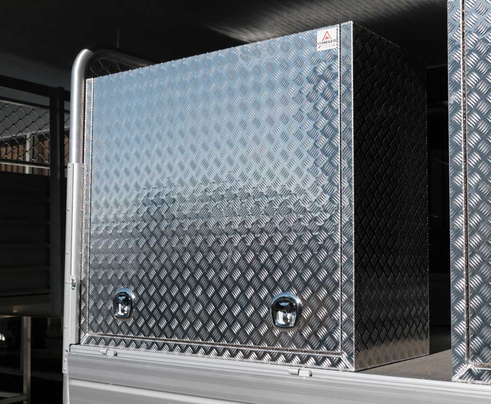 TK1 FULL SIDE OPENING DOOR TRUCK BOX FOR SALE WITH 2 SHELVES (1400MM X 600MM X 1200MM) - Image 2