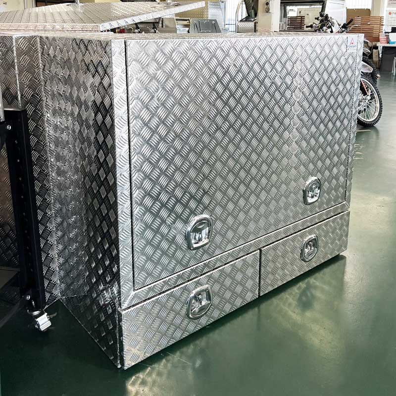 TK2 FULL SIDE OPENING DOOR TRUCK BOX FOR SALE WITH 2 SLIDE-OUT DRAWERS (1400MM X 600MM X 1200MM) - Image 2
