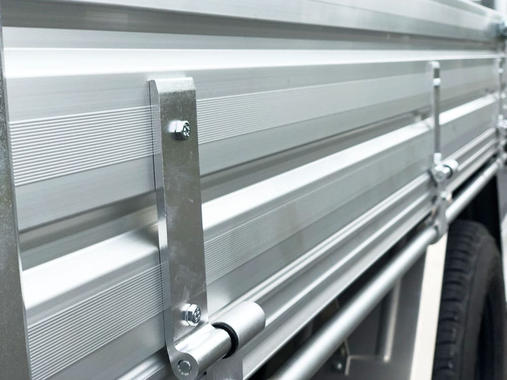 2100MM ALUMINIUM EXTRA CAB UTE TRAY - Image 27