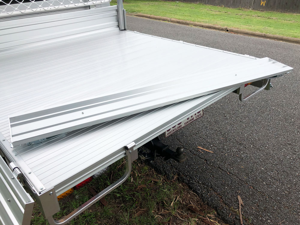 2100MM ALUMINIUM EXTRA CAB UTE TRAY - Image 31