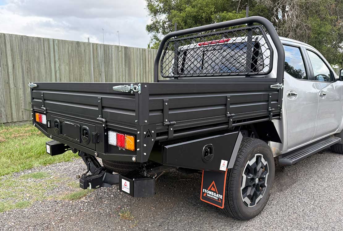 2400MM BLACK POWDER-COATED SINGLE CAB UTE TRAY PREMIUM KIT (WITH UNDERTRAY TOOLBOXES, MUD GUARDS) - Image 12