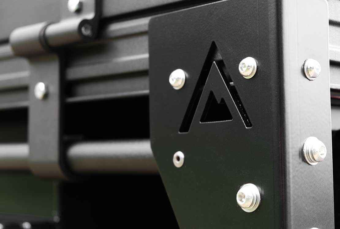 2400MM BLACK POWDER-COATED SINGLE CAB UTE TRAY PREMIUM KIT (WITH UNDERTRAY TOOLBOXES, MUD GUARDS) - Image 9