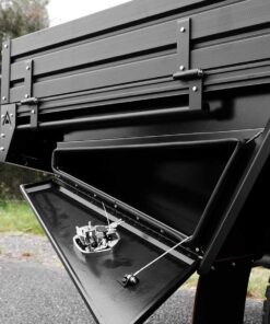 2400MM BLACK POWDER-COATED SINGLE CAB UTE TRAY PREMIUM KIT (WITH UNDERTRAY TOOLBOXES, MUD GUARDS) - Image 7