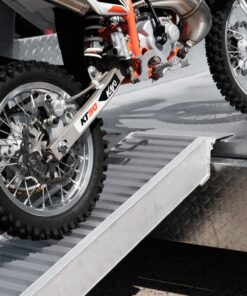 2.0M HEAVY-DUTY ALUMINIUM UTE / TRUCK / TRAILER RAMP FOR SALE CAPACITY 1650KG EA. - Image 4