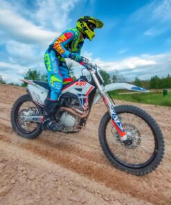 T4 250 RACING DIRT BIKE - Image 9