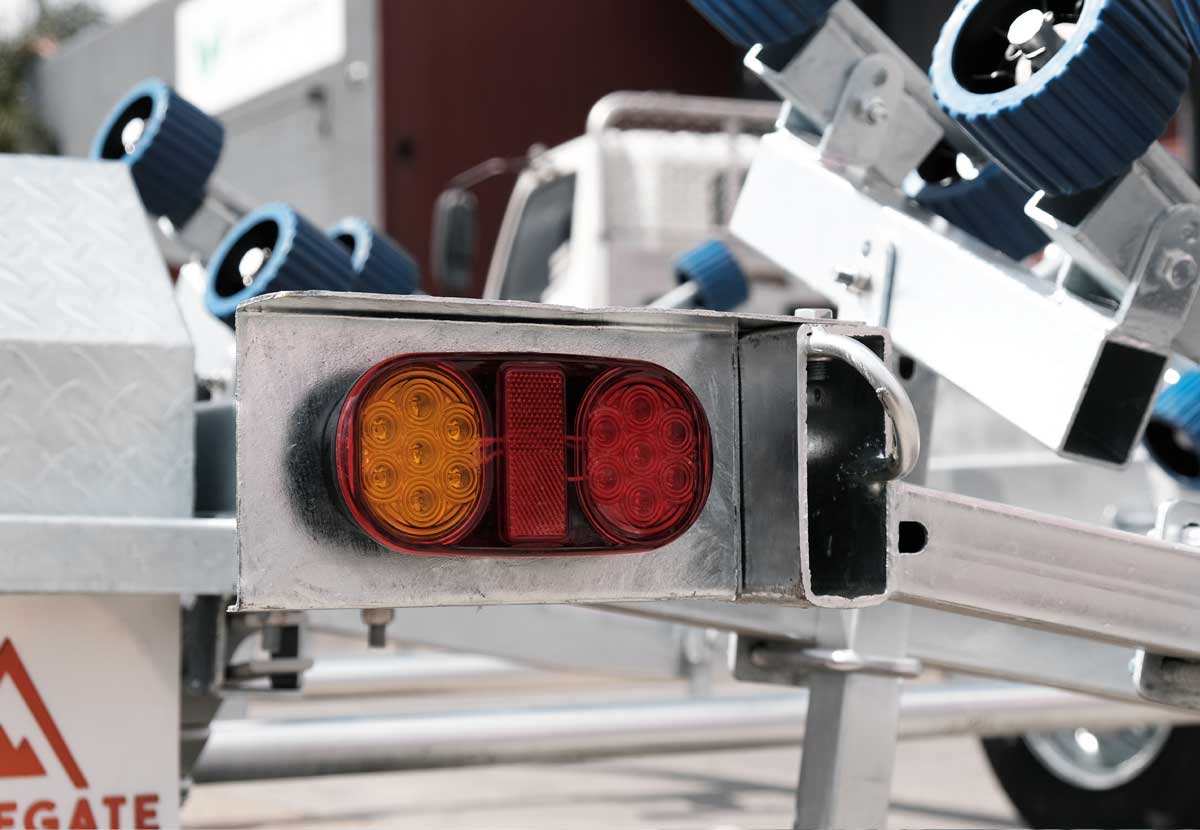 6500 SERIES BOAT TRAILER FOR SALE WITH DISC BRAKES - Image 11