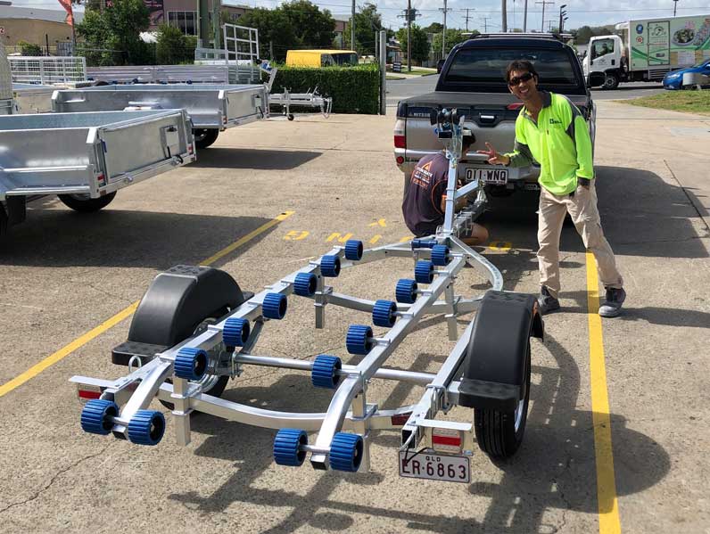 JETSKI & TINNY BOAT TRAILER FOR SALE (WOBBLE ROLLERS) - Image 12