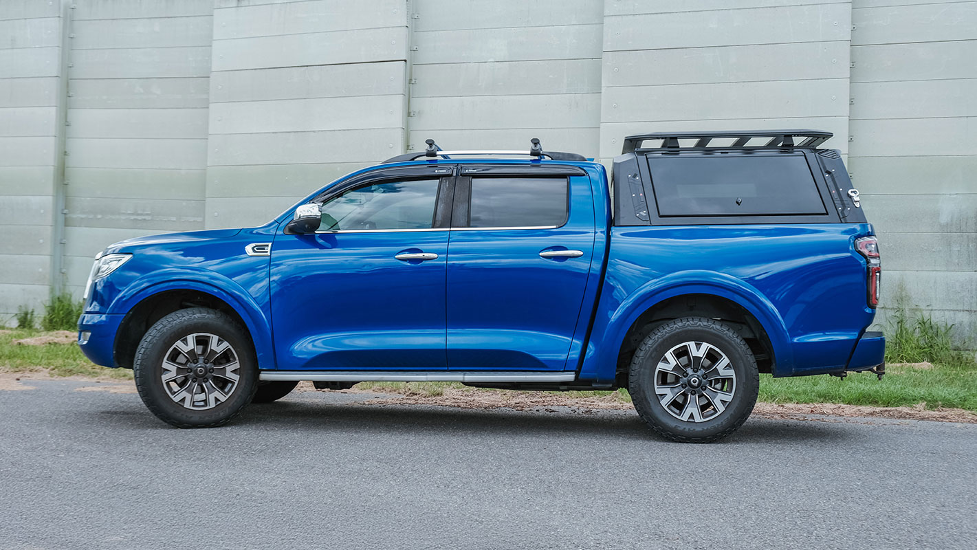 RIGEX ALUMINIUM TUB CANOPY FOR TOYOTA HILUX - Image 10